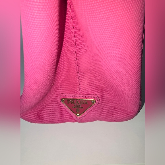 Prada Hot Pink Canapa - Picture 5 of 12